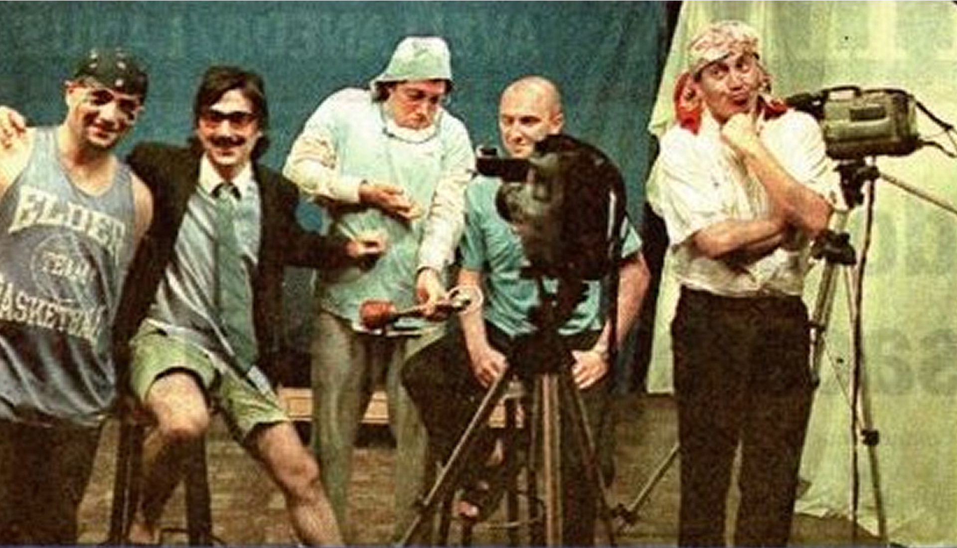 Walter Deleón (también conocido como Walter Luis Deleón) comediante, humorista, actor argentino