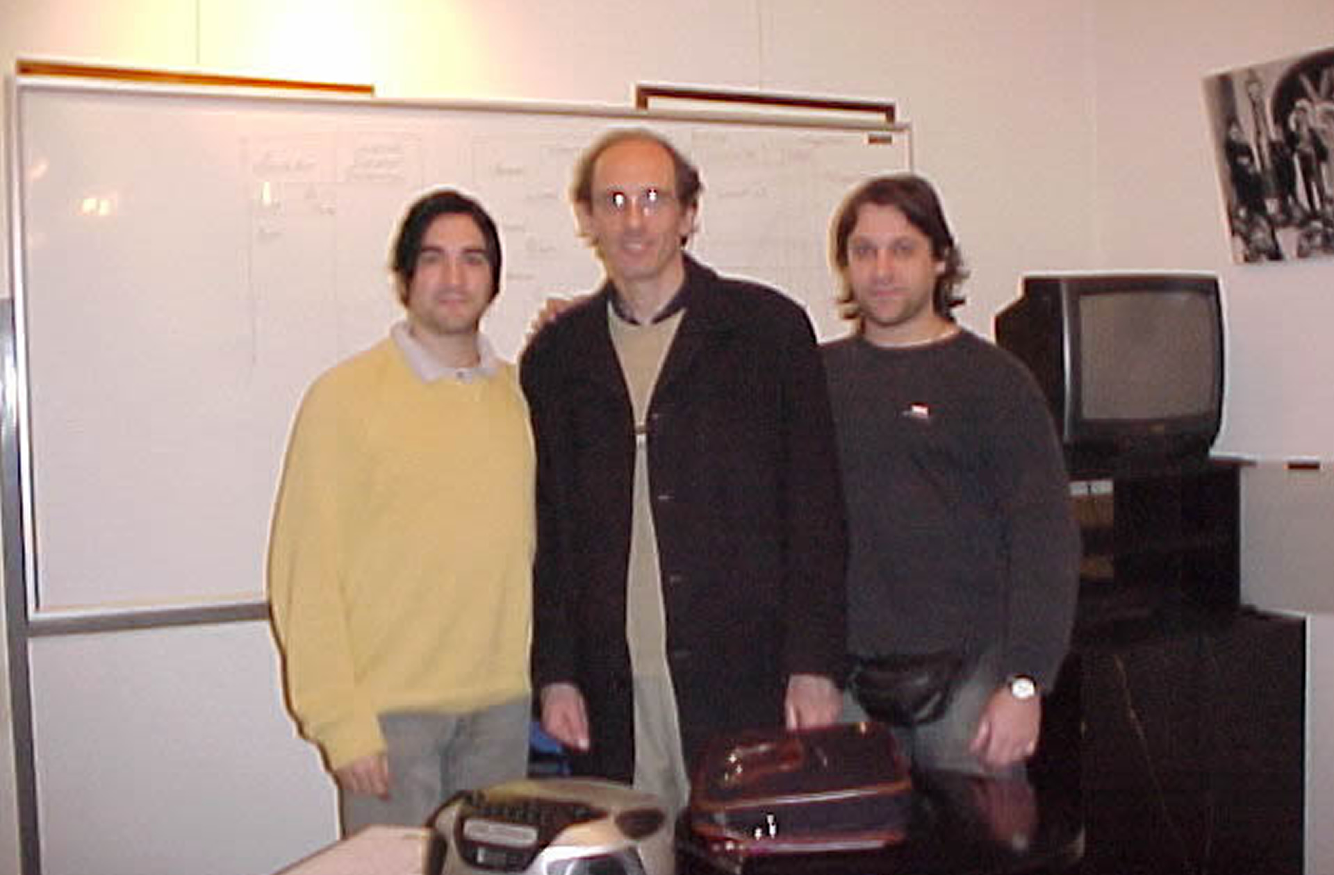 Walter Deleón (también conocido como Walter Luis Deleón), escritor, poeta, guionista, dramaturgo argentino