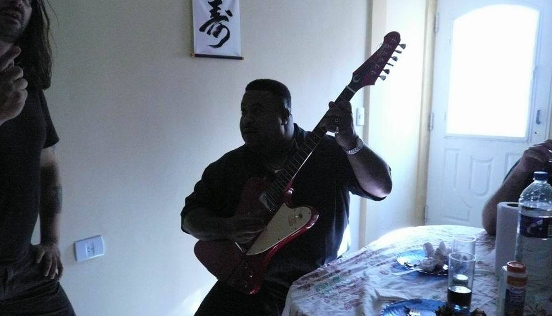 Walter Deleón (también conocido como Walter Luis Deleón), músico argentino